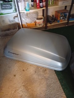 Location : coffre de toit Location : coffre de toit